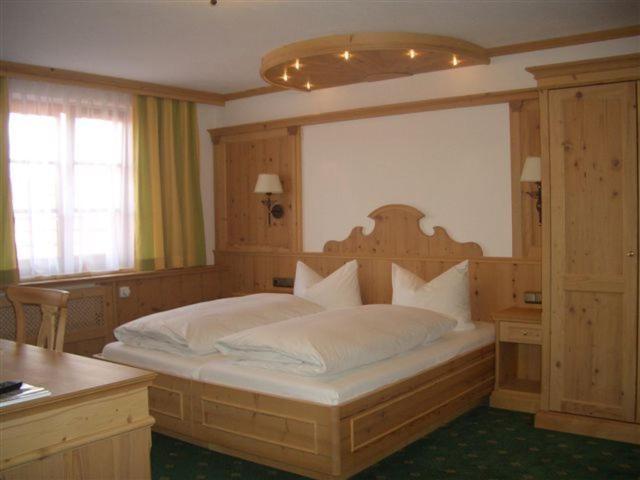 Gasthof & Hotel Jaegerwirt Aufhofen Szoba fotó